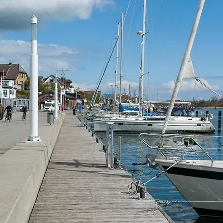 Gorch Fock Strasse 12 * קפלן